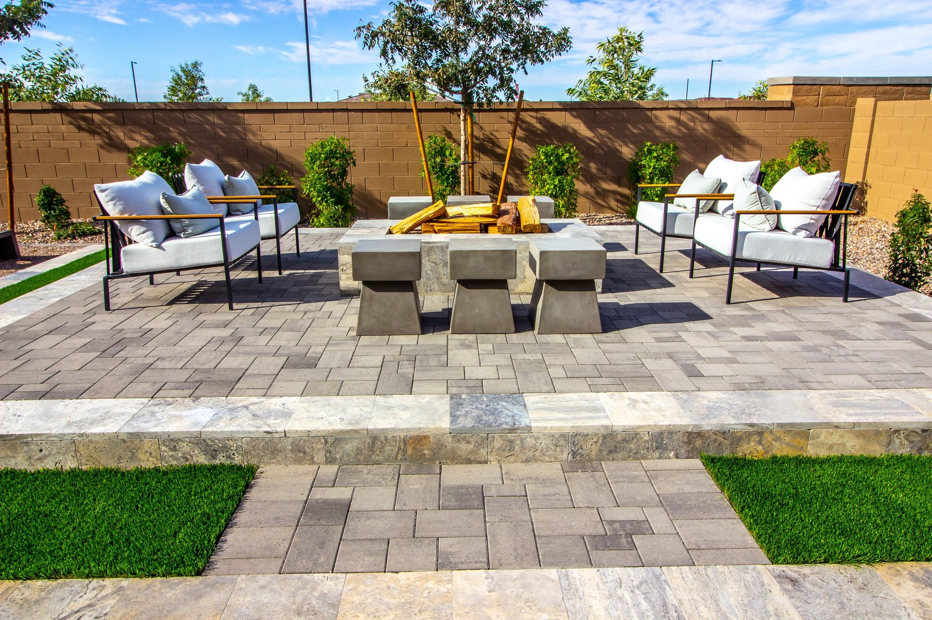 Beautiful block paving patio with outdoor furniture