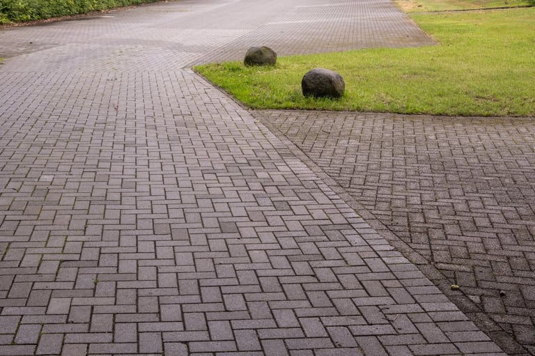 Modern block paving pattern