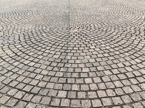 Cobblestone style block paving
